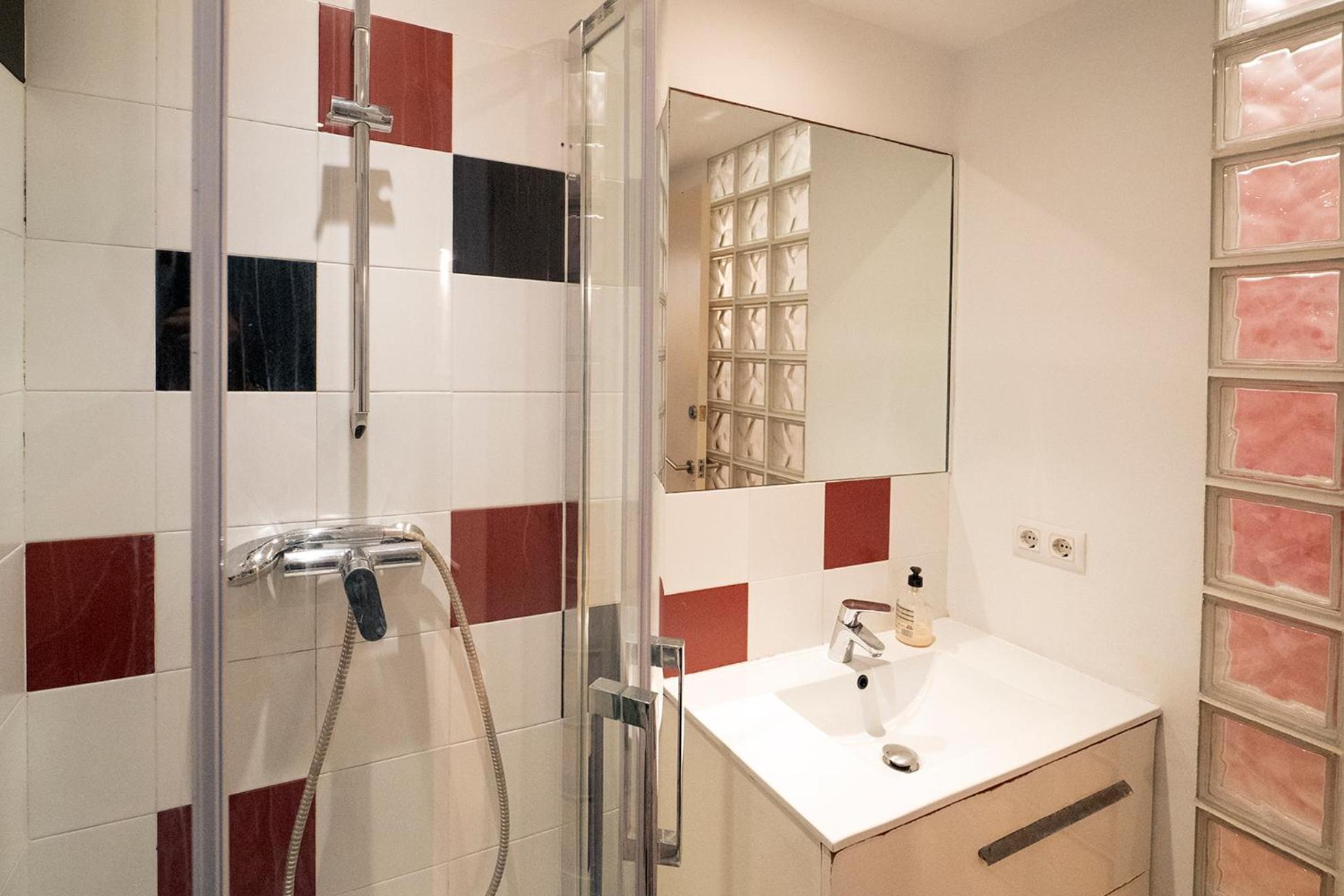 Nice Apartment In Sants Barselona Dış mekan fotoğraf